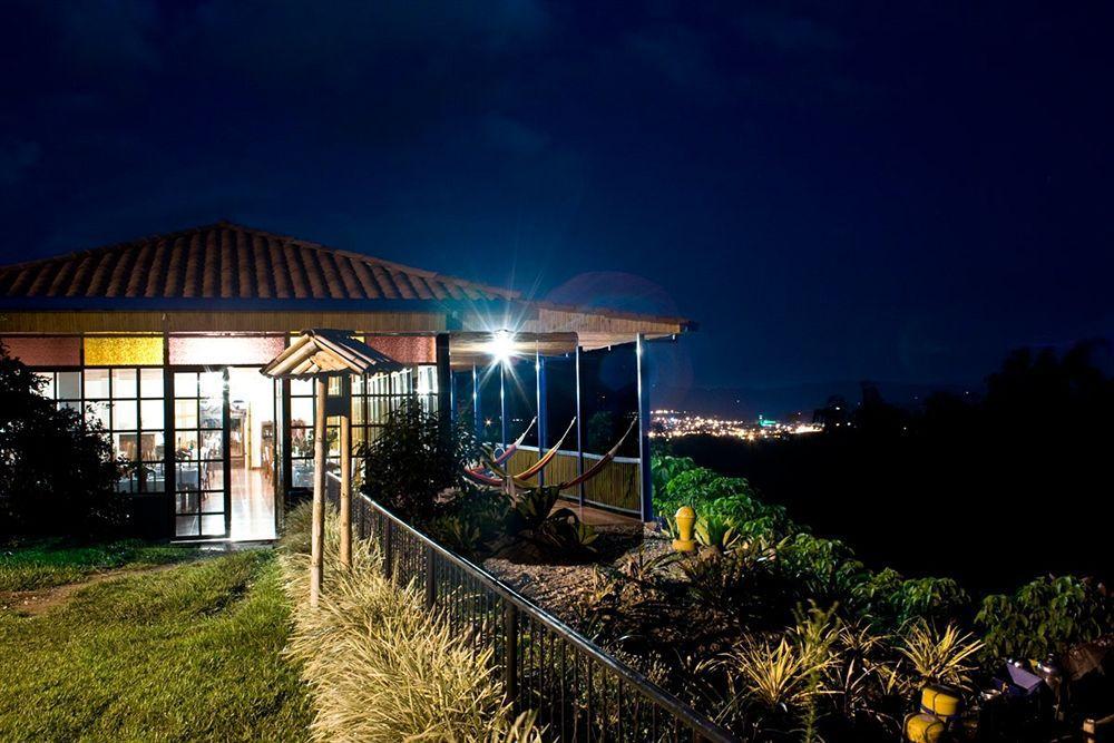 Finca Hotel Los Girasoles Montenegro Extérieur photo