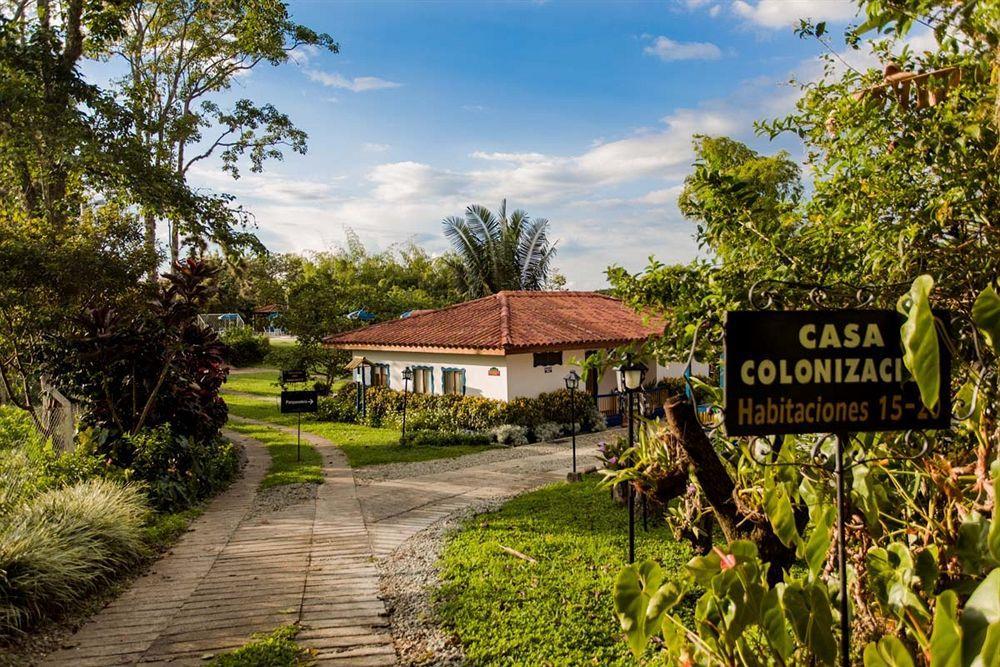 Finca Hotel Los Girasoles Montenegro Extérieur photo