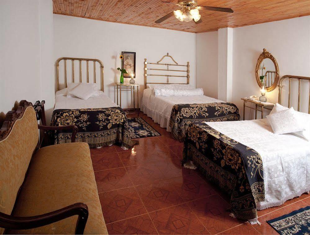 Finca Hotel Los Girasoles Montenegro Extérieur photo