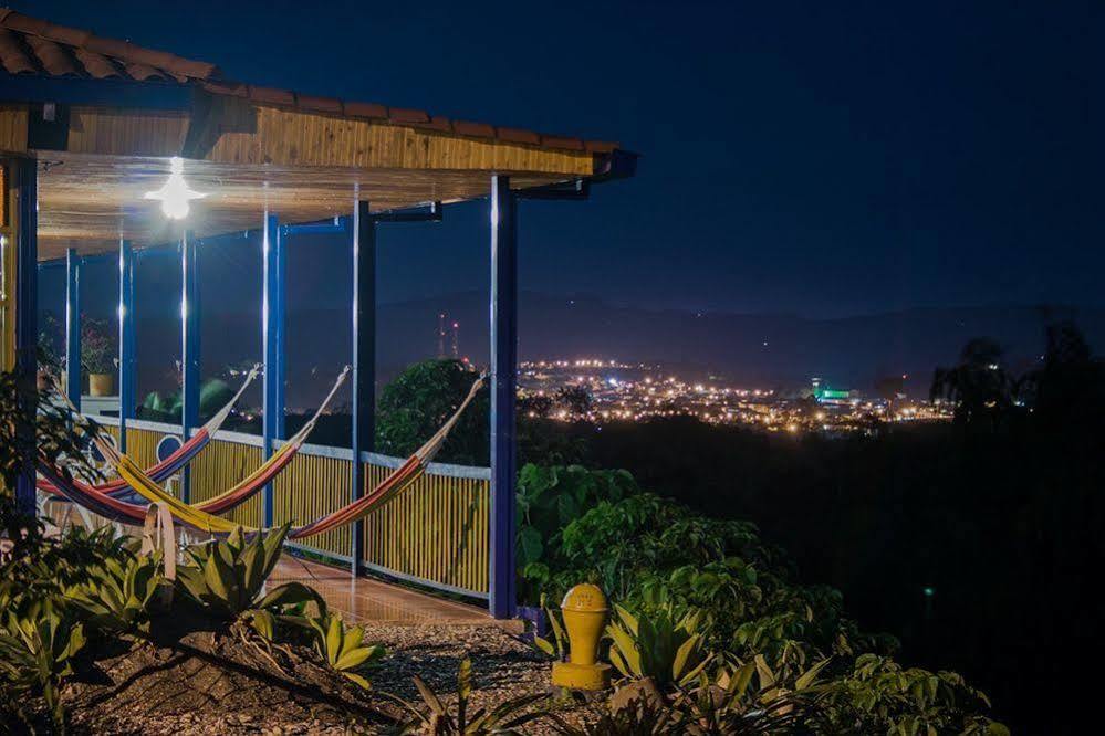 Finca Hotel Los Girasoles Montenegro Extérieur photo